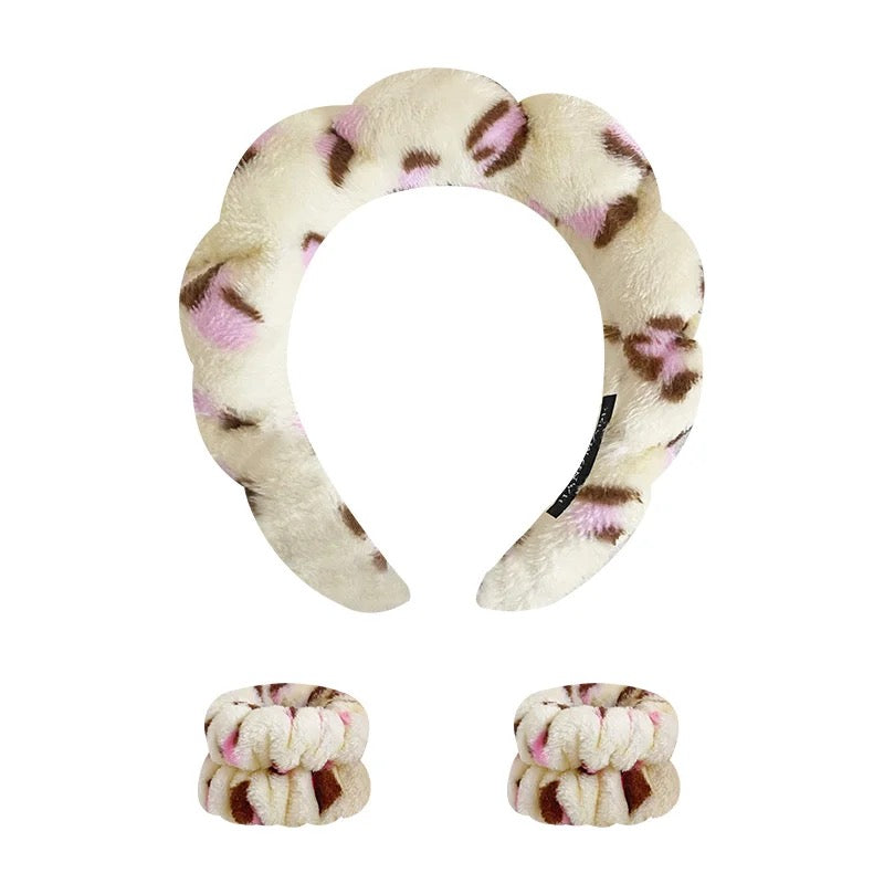 Lux hair & Wrist band