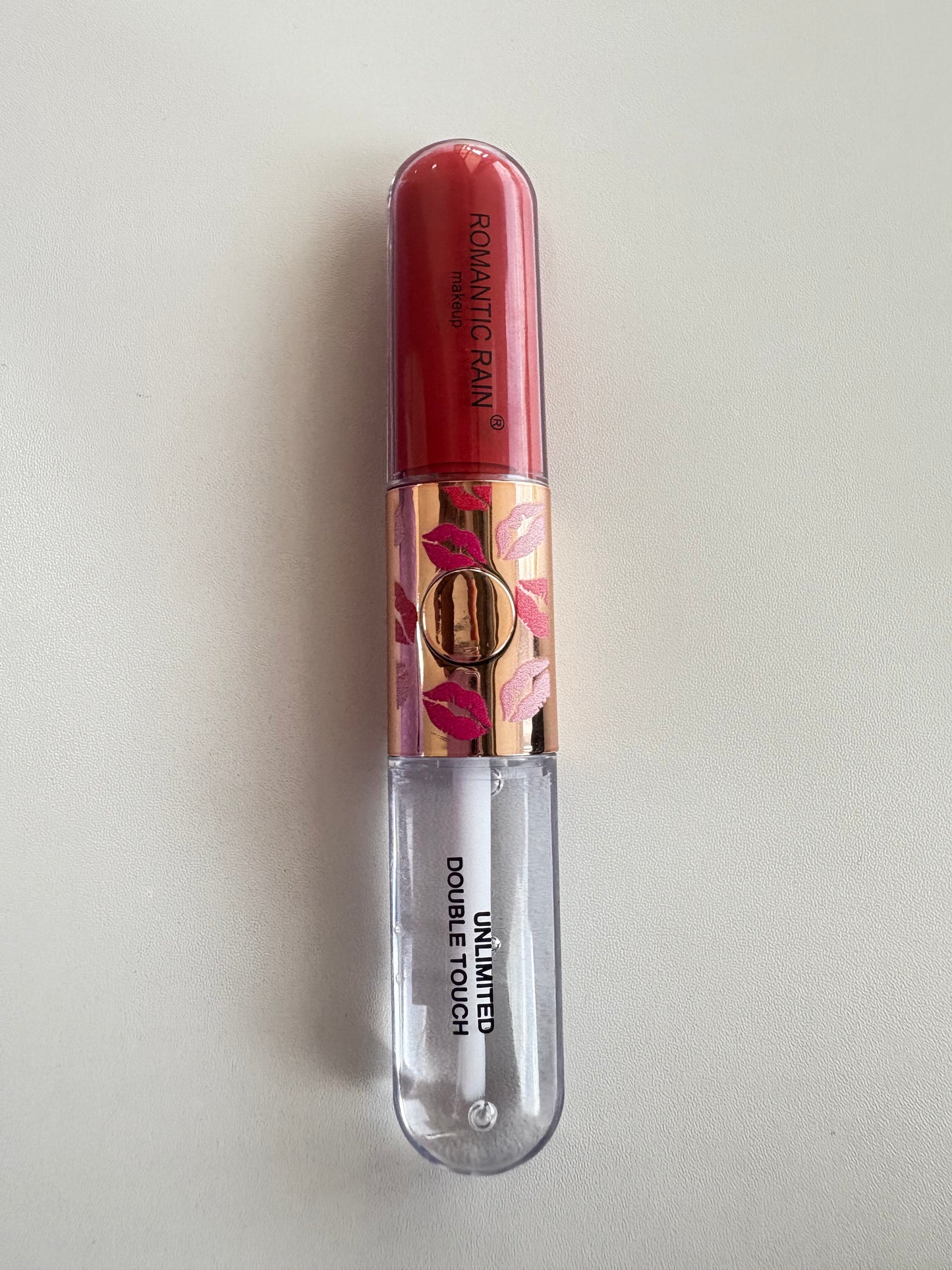 Romantic rain lip gloss