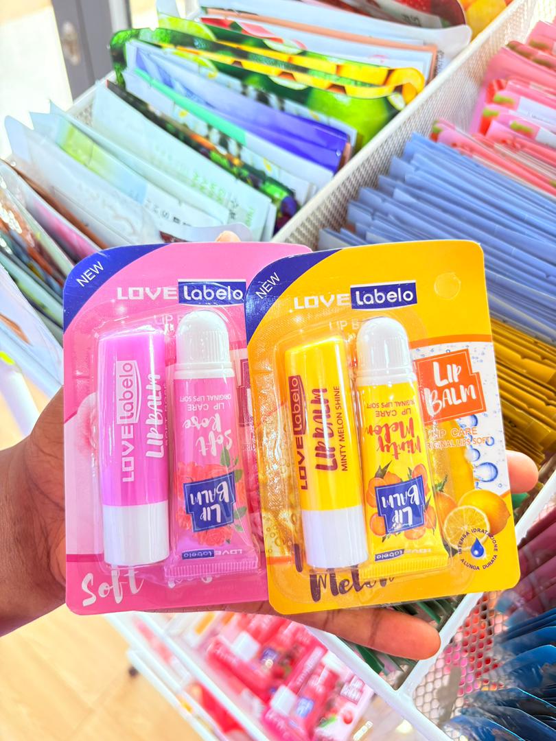 LOVE LABELO LIP BALM & GLOSS 2IN1