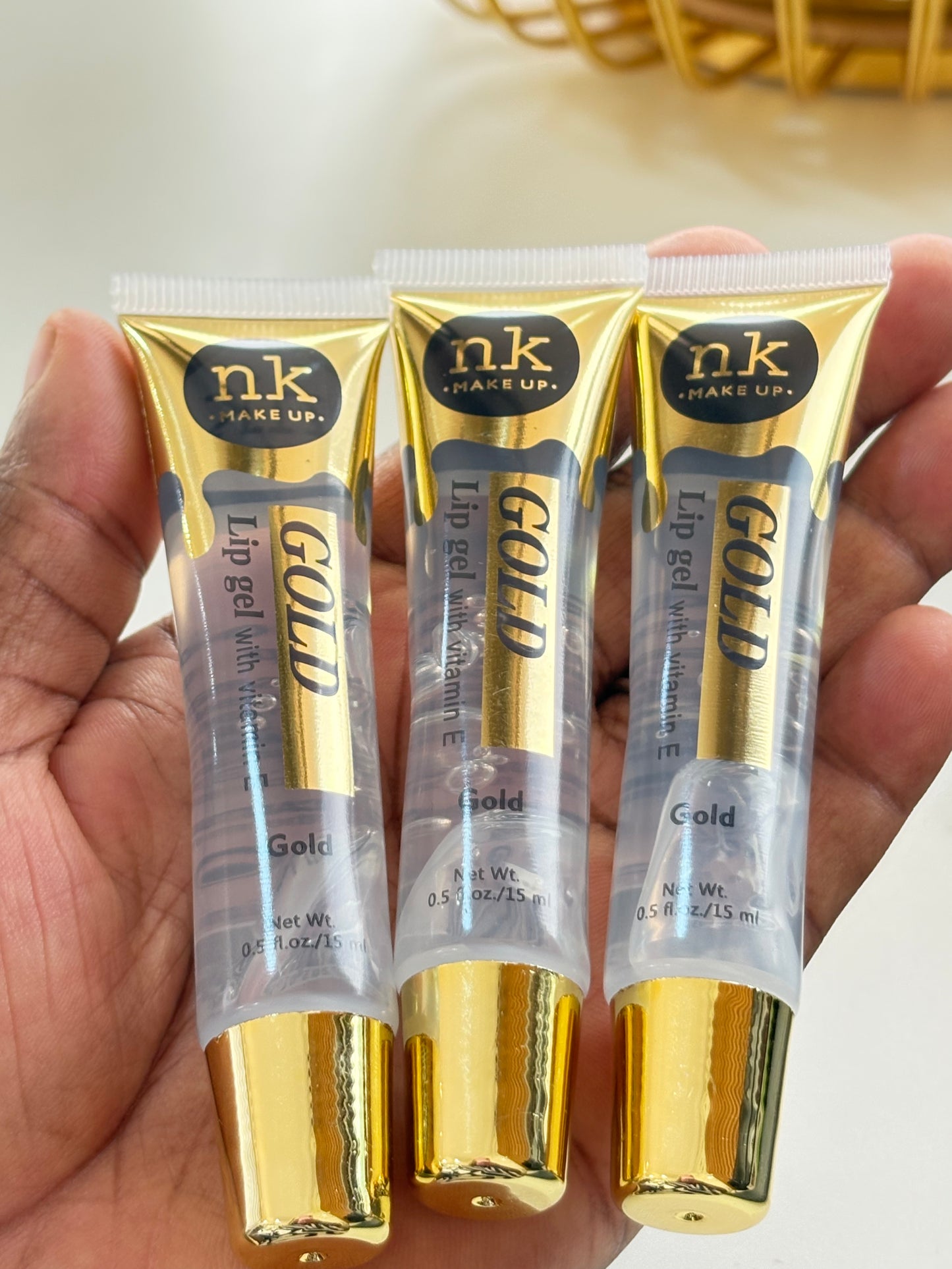 NK MAKE UP GOLD LIP GEL