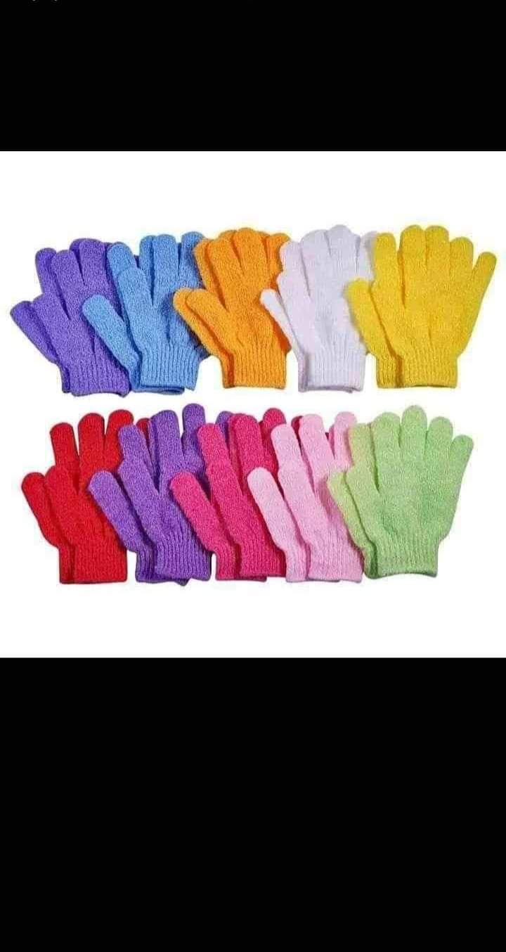 EXFOLIATING GLOVES