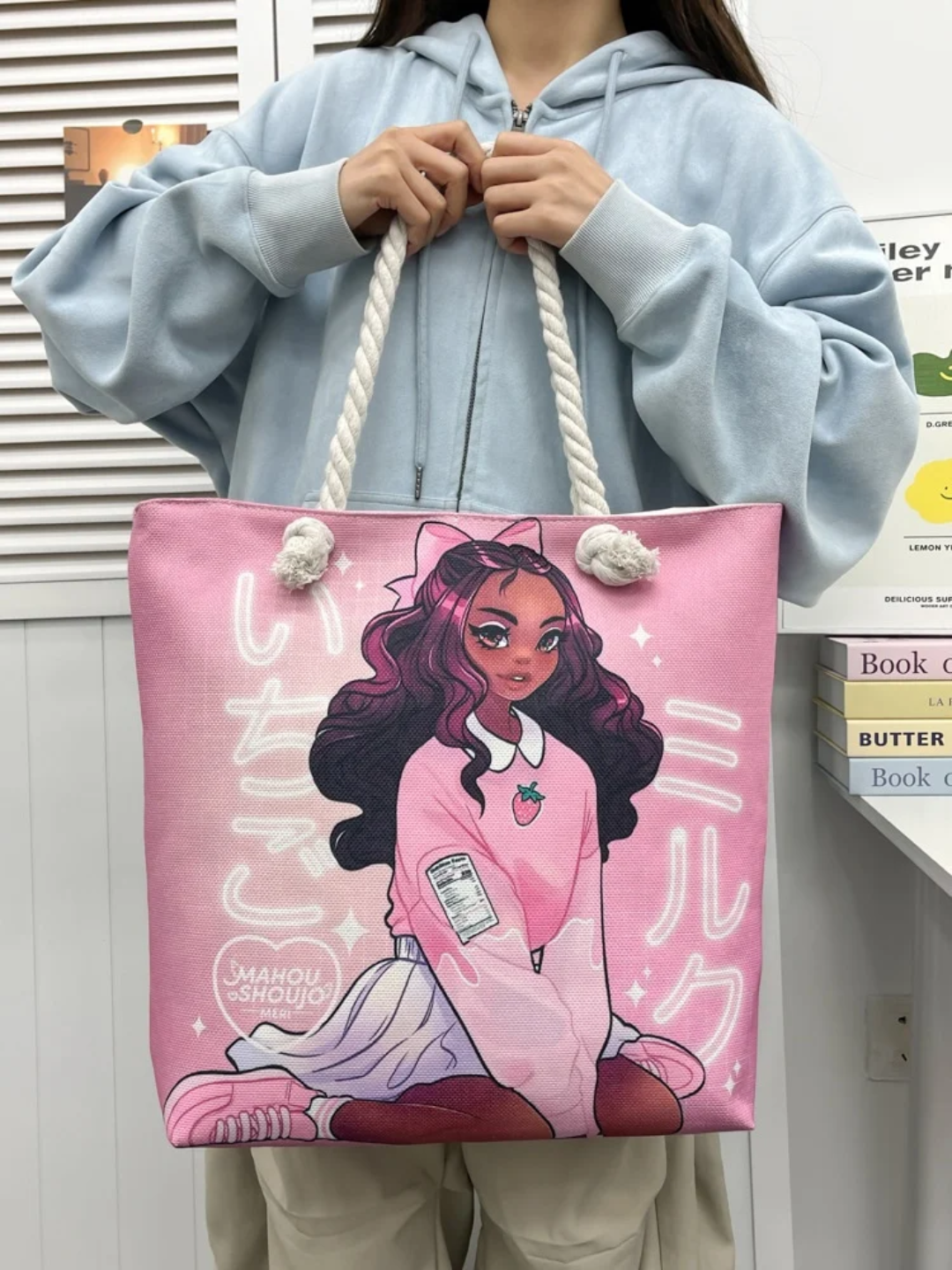 TOTE BAG WITH ZIP