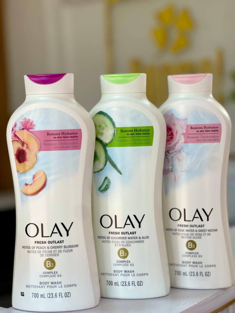 OLAY FRESH OUTLAST BODY WASH 700ml